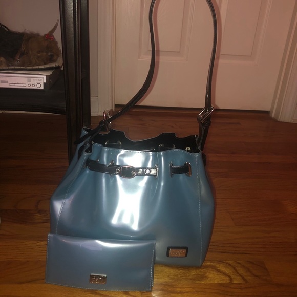 NWOT Beijo Bag with matching wallet - Picture 5 of 7